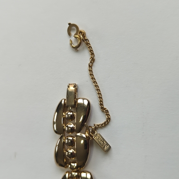 Vintage MONET Goldtone Bracelet Clasp - Picture 2 of 5